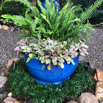 Pea Gravel Sitting Area