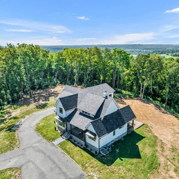 Modern Farmhouse Masterpiece with Panoramic Hilltop Views – Middle Tennessee