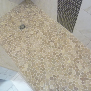 Pebble Floor Bathroom