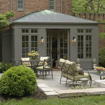 Transitional Indoor/Outdoor Room