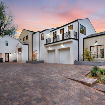 FARMHOUSE IN ENCINO