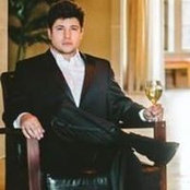 Nicholas Helfer's photo