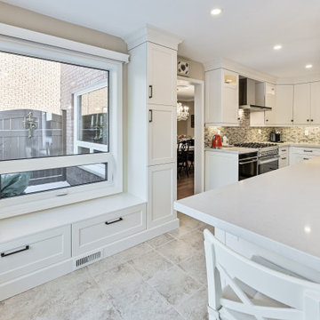 Oakville transitional kitchen