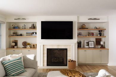 Example of a beach style living room design in Los Angeles