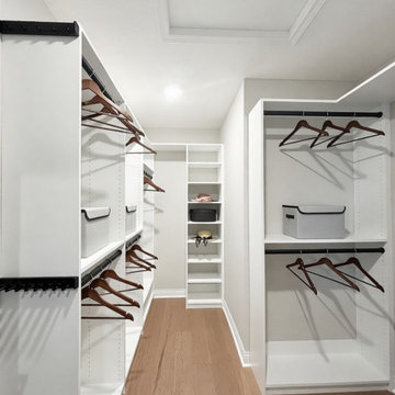 Spacious Walk‑In Closet with Efficient Flow