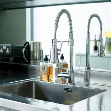 Integral sink and pressed recess