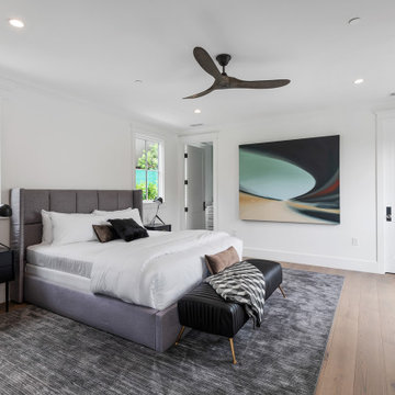 Cape Code Modern in Encino, CA
