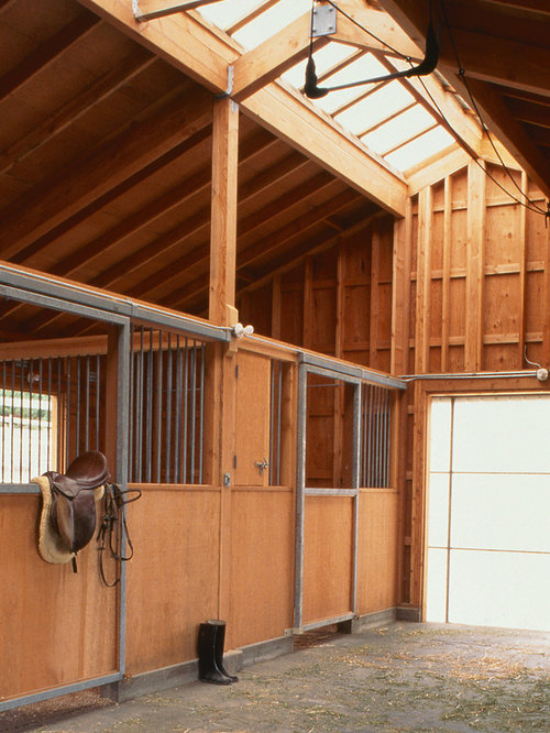 Best Barn Interior Design Ideas &amp; Remodel Pictures | Houzz
