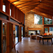 Contemporary Lodge
