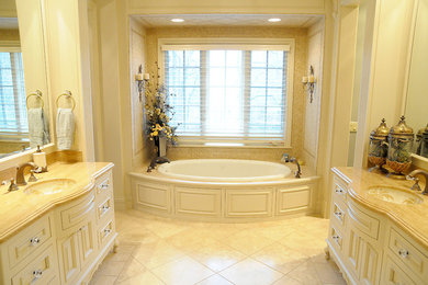 Bathroom photo in Other