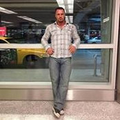 Foto von Zoltan Csipai
