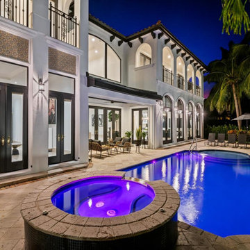 2524 NE 27th Street, Lighthouse Point, FL