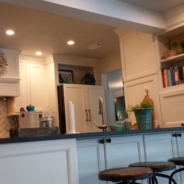 Transitional Kitchen - White painted kitchen