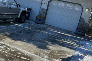 Inspiration for a garage remodel in Calgary