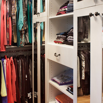 Mirrored Cabinet Doors for a Brighter Closet