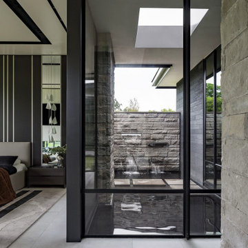 M RESIDENCE