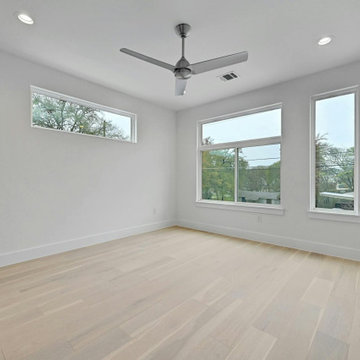 4607 Santa Anna - Aspen White Oak
