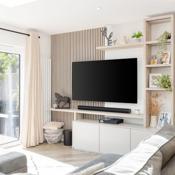 Cosy Vibe Lay-On Flat Slab Shaker Media Unit