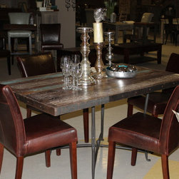 Chairs and Recliners - Products