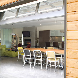 シアトルのインダストリアルスタイルのLDKの画像