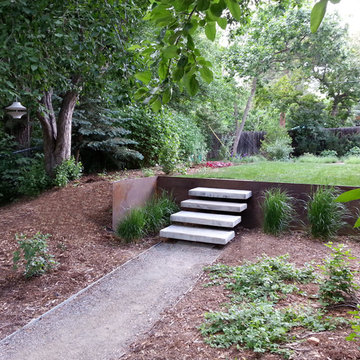 Mariposa Avenue