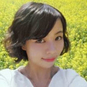 何枚's photo