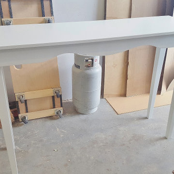 Make up table