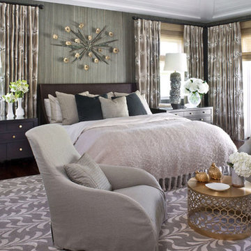 Get the Look: A Muted Purple Palette Laced with Creative Elegance