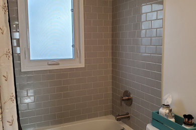 Bathroom - bathroom idea in Edmonton