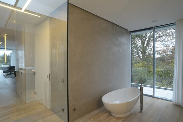 Современный Ванная комната by Terrawerk