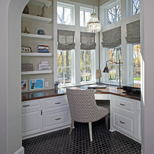 Shingle Style Lake Home