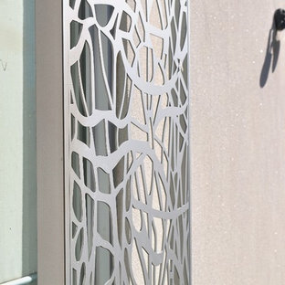 Aménagement d'un petit jardin arrière contemporain.