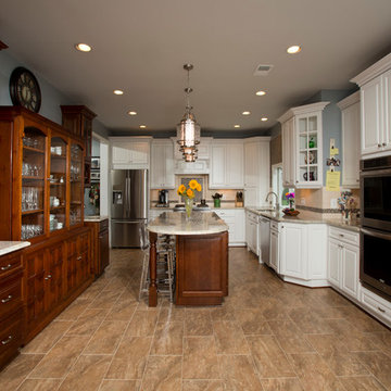 Addition Provided an In-Law-Suite,New Bedrooms for Teens,and a Gourmet Kitchen