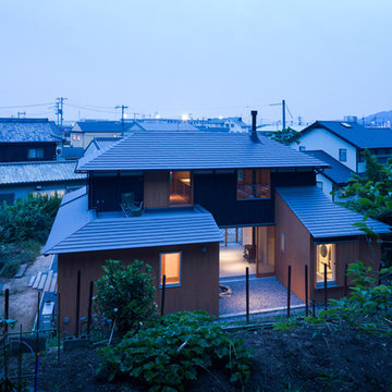 おかやまのいえ ー里山や隣近所との繋がりを住み継ぐ家ー