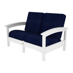 Trex&reg; Outdoor Furniture&trade; Rockport Club Settee in Classic White - Outdoor Sofas