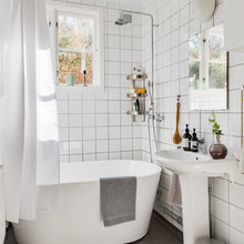 Bathroom Knolton