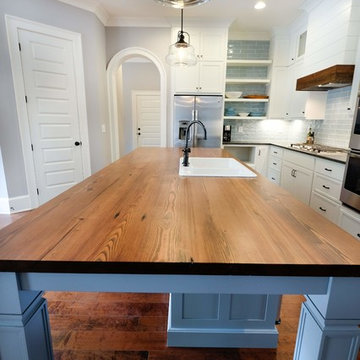 Stained Reclaimed Heart Pine Wood Countertops