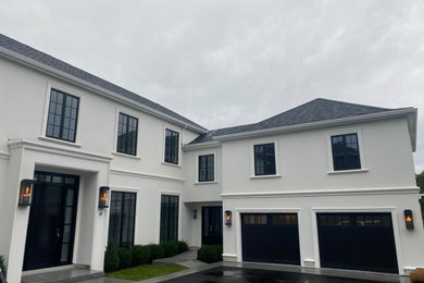 Example of a beach style exterior home design in Cleveland