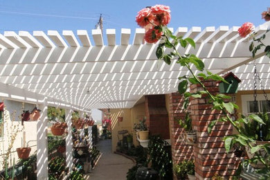 Example of a trendy home design design in Los Angeles