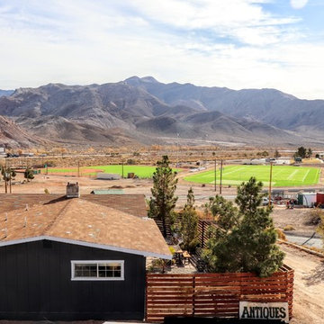 You're Going to Want to Book a Vacation in This Death Valley Home