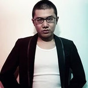 Yang Bin's photo
