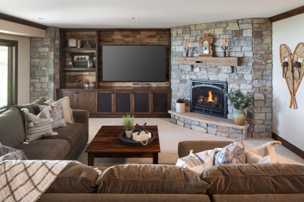 Rustic Family Room by Michels Homes