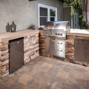 Outdoor Kitchen