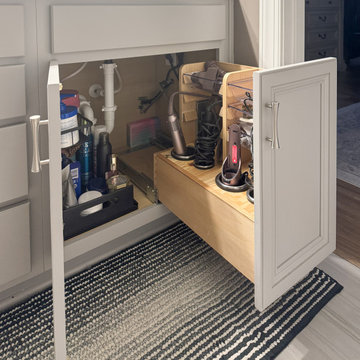 Vanity Pull Out Organizer
