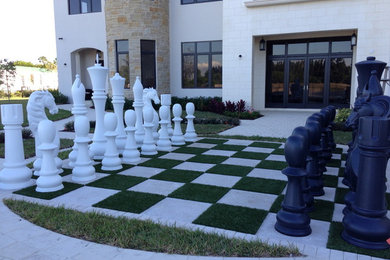 Giant Fiberglass Chess Set in Miami