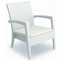Contemporary Outdoor Lounge Chairs by Compamia