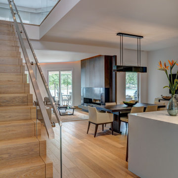 Modern Lakefront Townhome