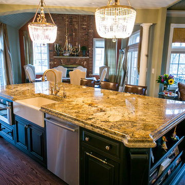 Transitional Kitchen - Burr Ridge