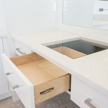 Jewelry display drawer