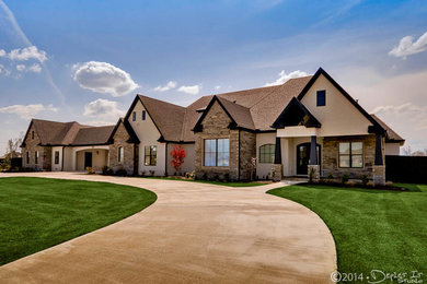 Inspiration for a timeless exterior home remodel in New York